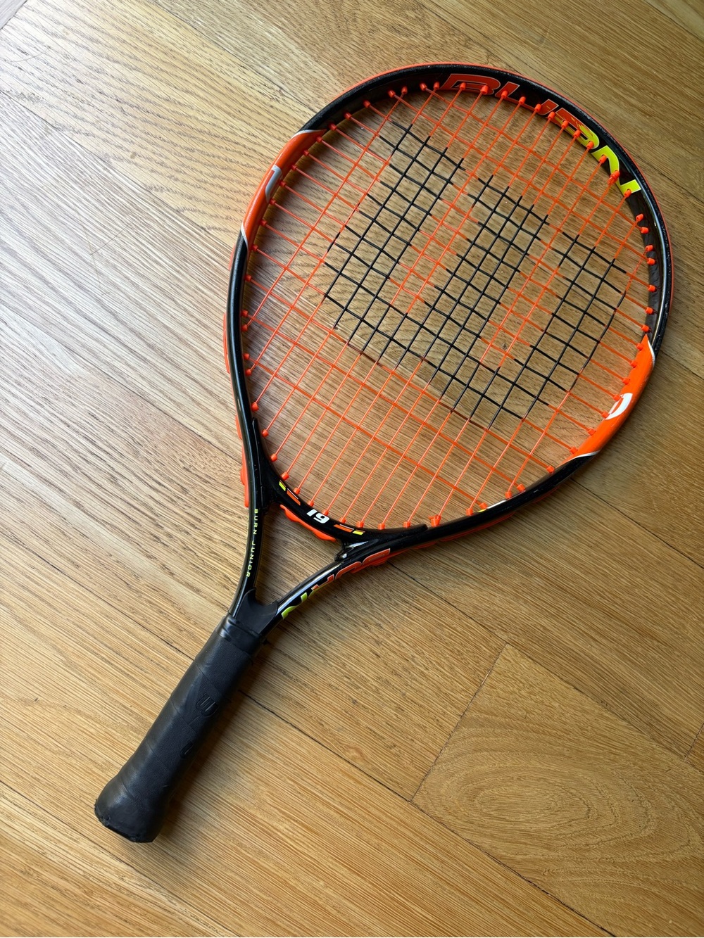 Wilson Burn 19” Junior Tennis Racquet — Black and Orange Frame - Picture 2 of 5